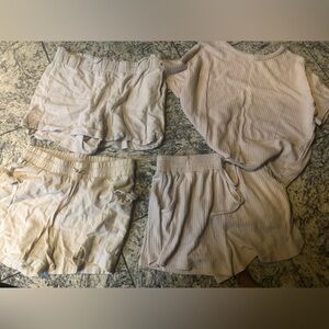 4pieces total. Neutral Beige Lounge Shorts & Top Set. 2 beige shorts